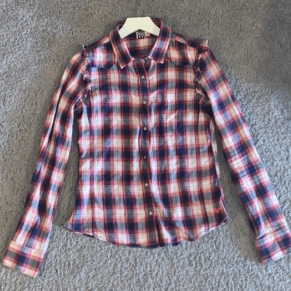 Roxy plaid Flannel Bella Swan Alt